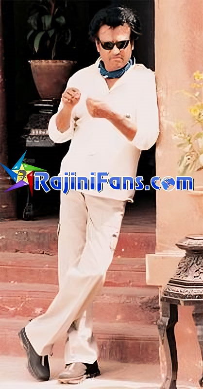 Baba (2002) - Part 4 - Rajinikanth Photo Gallery - Rajinifans.com