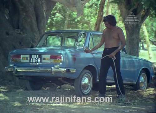 Johnny (1980) - Part 7 - Rajinikanth Photo Gallery - Rajinifans.com