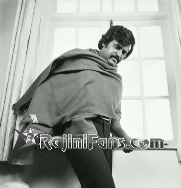 Johnny (1980) - Part 3 - Rajinikanth Photo Gallery - Rajinifans.com